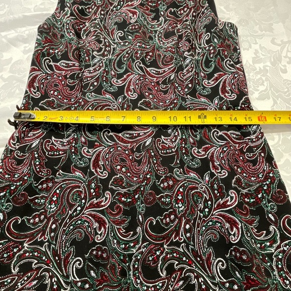 Land's End Size 10 Tank Sheath Dress Pockets Red Green Black Paisley - Picture 11 of 12